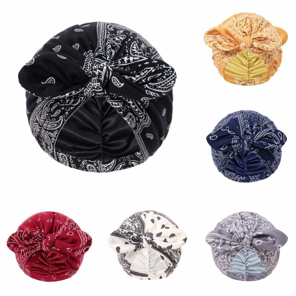 Satin-gefütterter Bandana-Turb – Bow Tie Pre Tied Bewertung und Preis